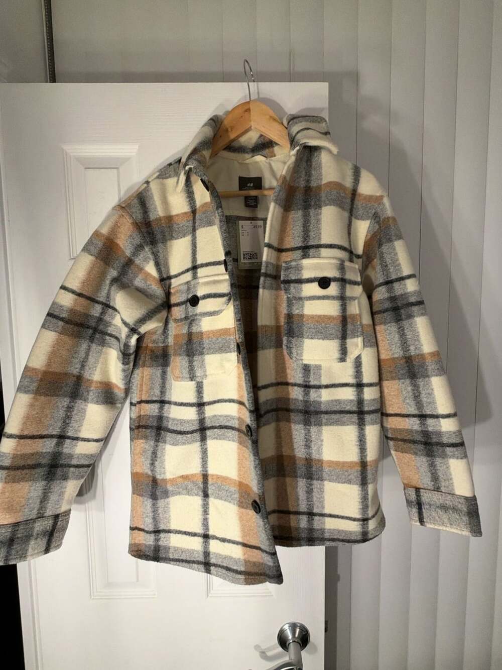 H&M Plaid Shacket Size S Cream Brown Black Flannel Jacket
